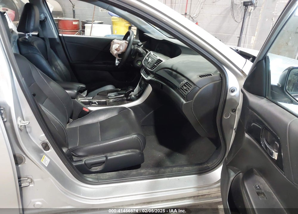 2014 HONDA ACCORD SPORT VIN: 1HGCR2F53EA247677