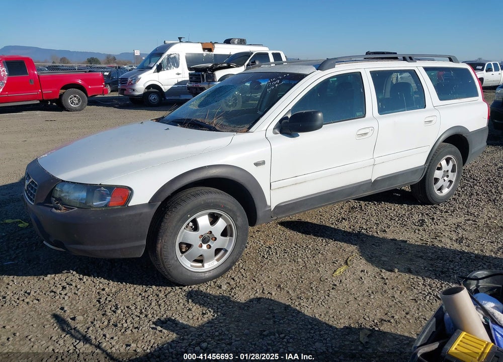 2004 VOLVO XC70 2.5T VIN: YV1SZ59H141157194