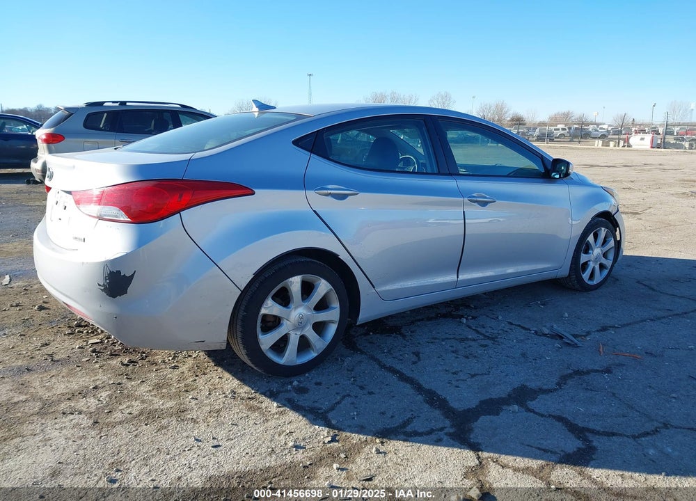 2012 HYUNDAI ELANTRA VIN: 5NPDH4AE9CH148666