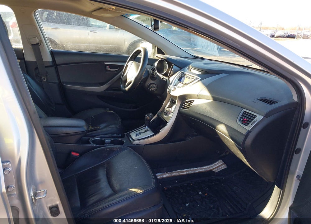2012 HYUNDAI ELANTRA VIN: 5NPDH4AE9CH148666