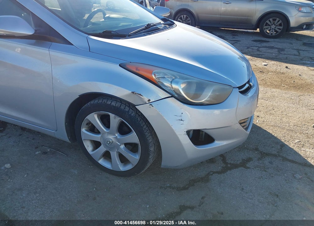 2012 HYUNDAI ELANTRA VIN: 5NPDH4AE9CH148666