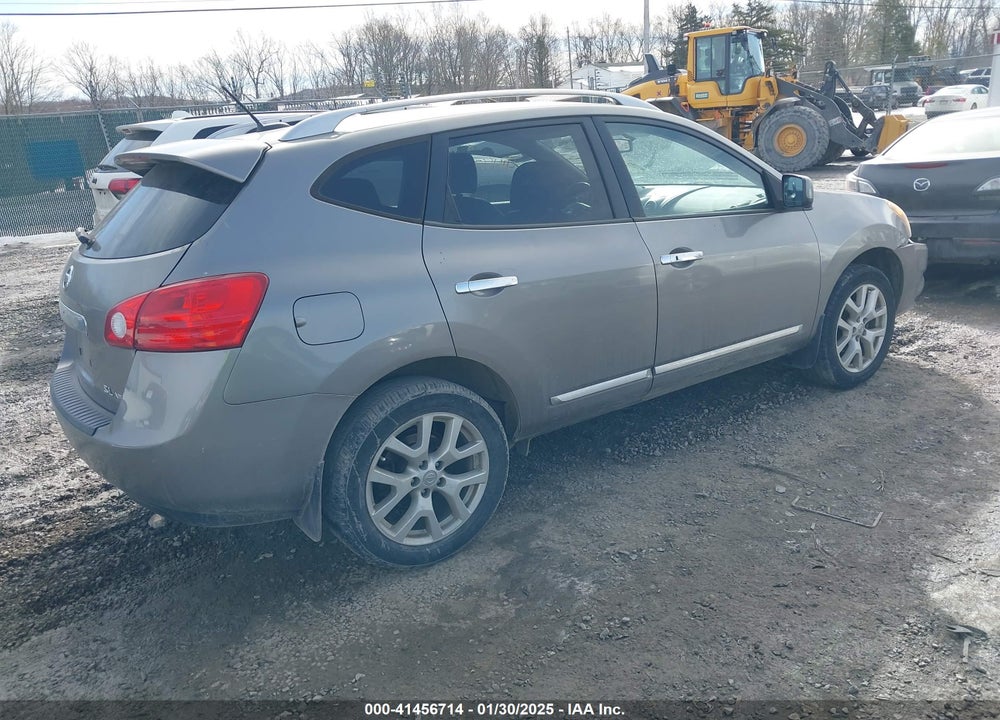 2013 NISSAN ROGUE SV W/SL PKG VIN: JN8AS5MVXDW618032