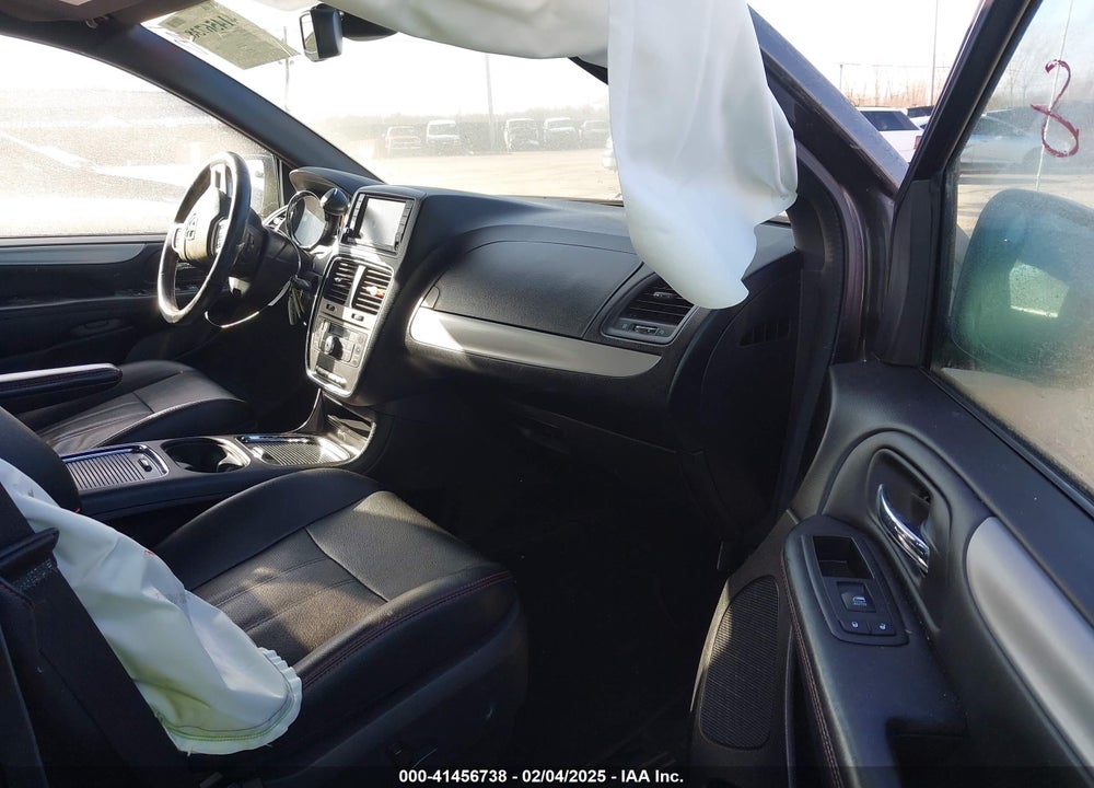 2019 DODGE GRAND CARAVAN VIN: 2C4RDGEG6KR718994