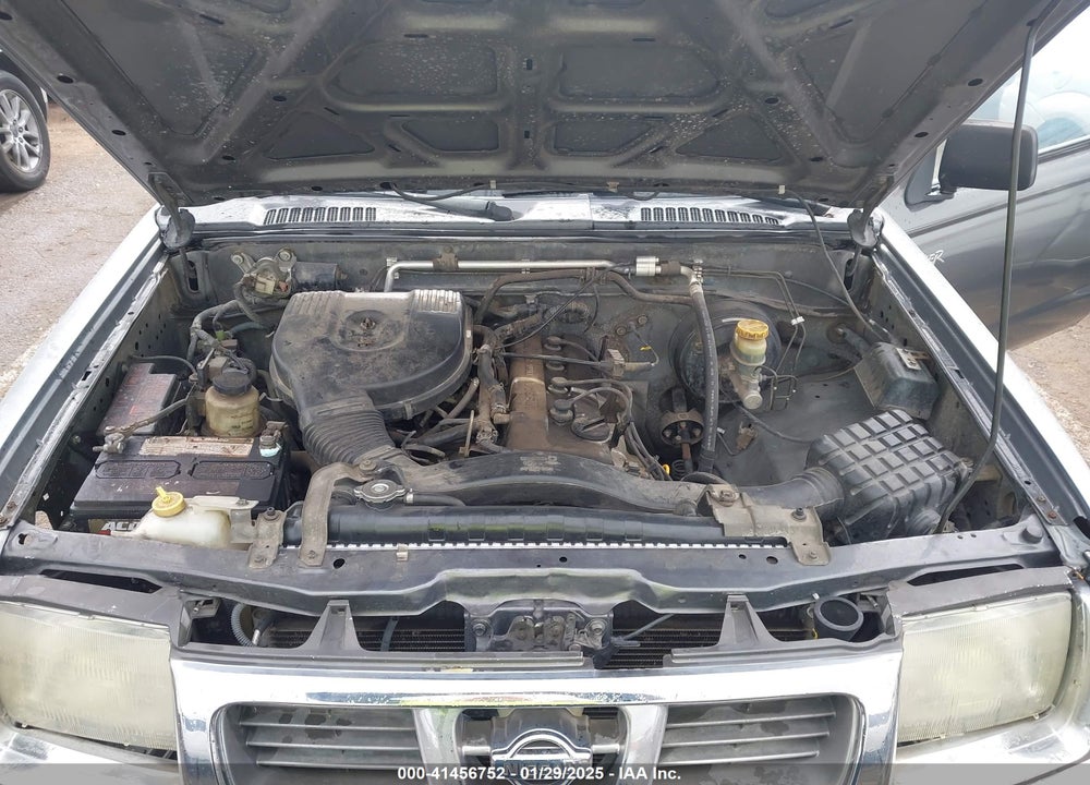 2000 NISSAN FRONTIER XE VIN: 1N6DD26S9YC384958