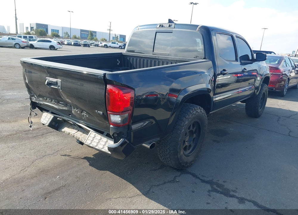2018 TOYOTA TACOMA TRD SPORT VIN: 3TMAZ5CN1JM054436