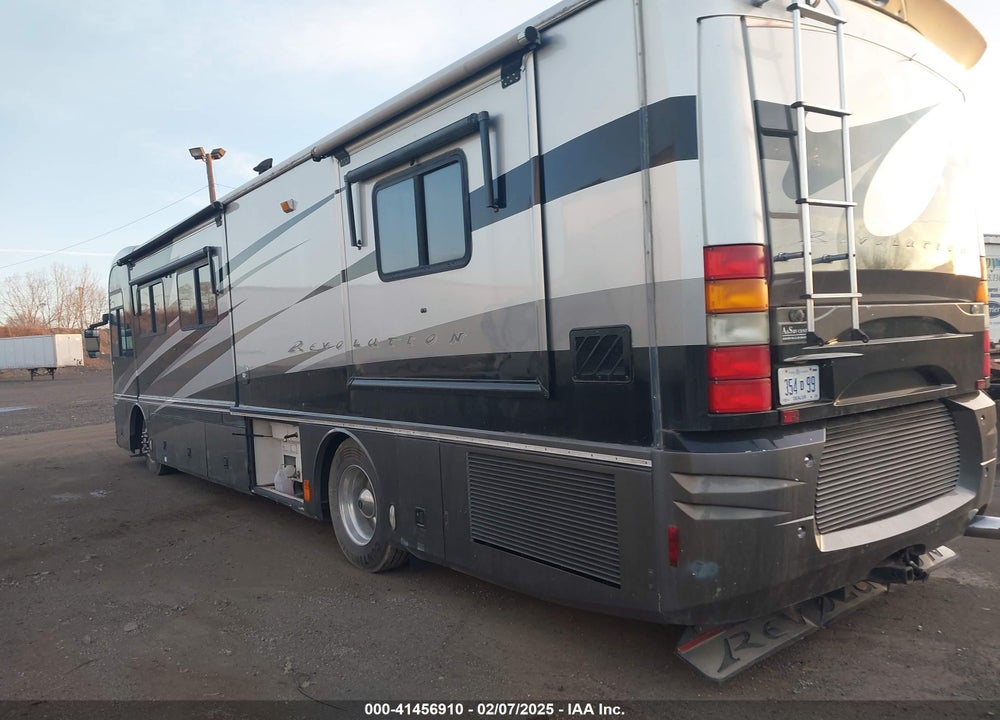 2003 FREIGHTLINER CHASSIS X LINE MOTOR HOME VIN: 4UZAAHBS63CL79714