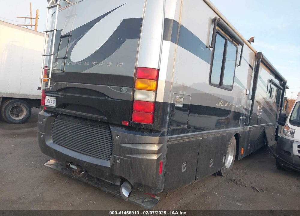 2003 FREIGHTLINER CHASSIS X LINE MOTOR HOME VIN: 4UZAAHBS63CL79714