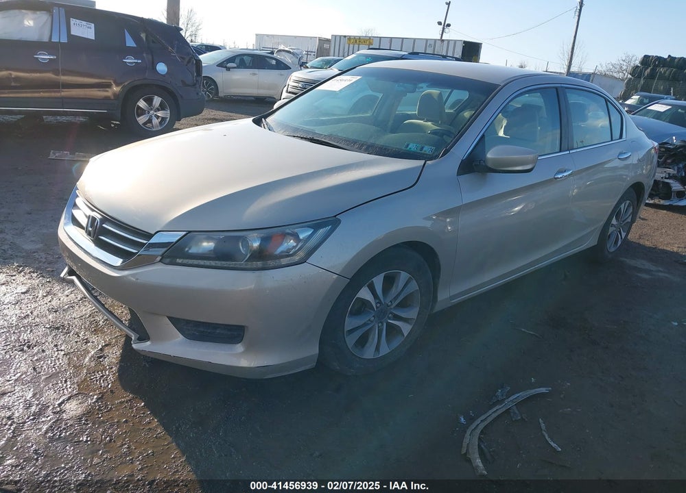 2013 HONDA ACCORD VIN: 1HGCR2F32DA131903