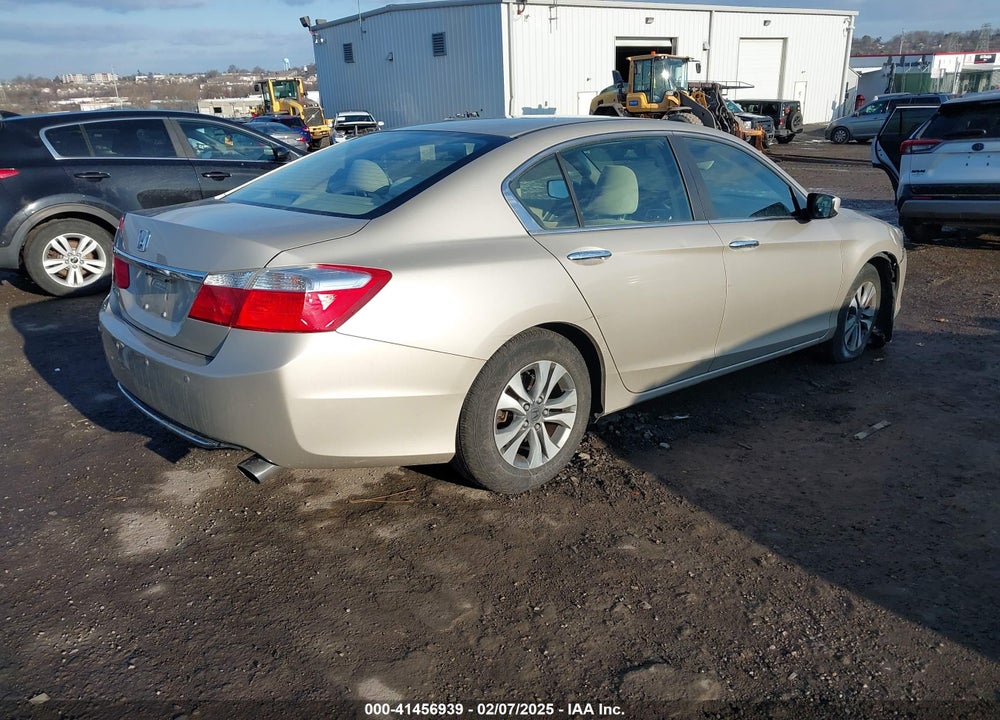 2013 HONDA ACCORD VIN: 1HGCR2F32DA131903