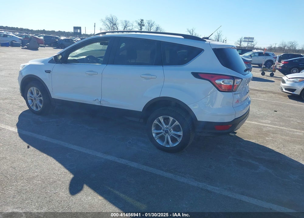 2018 FORD ESCAPE SE VIN: 1FMCU9GD8JUB05356