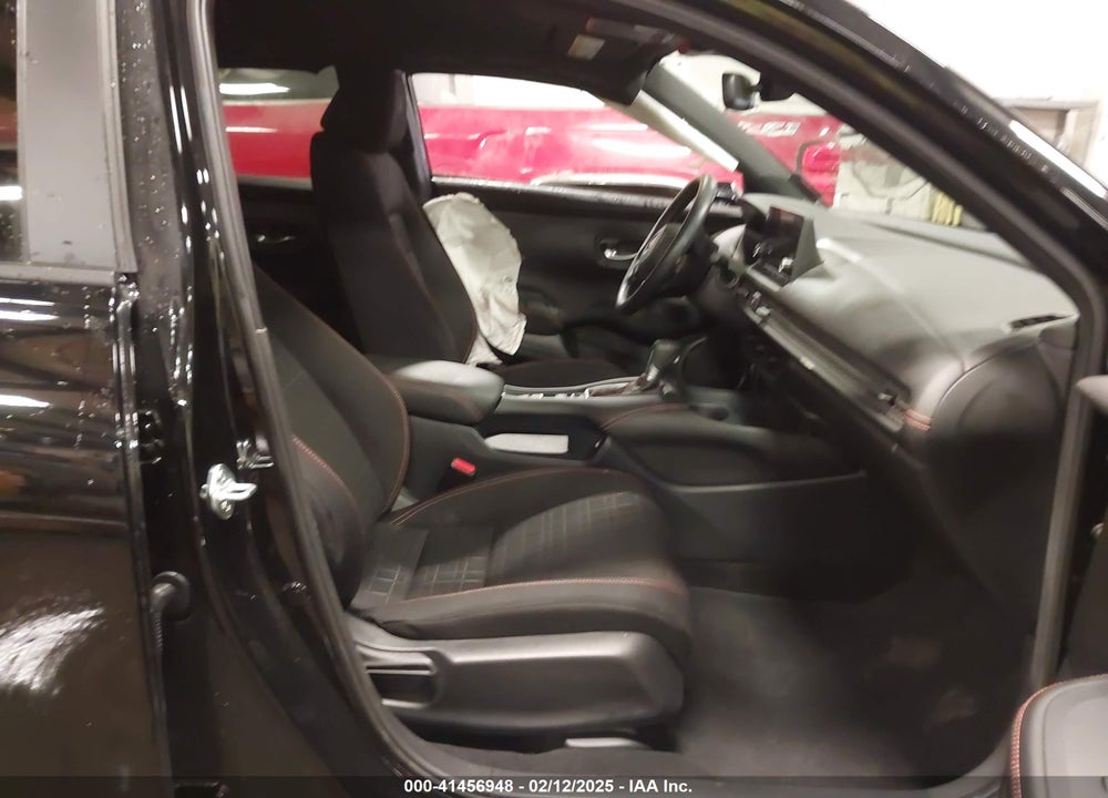 2023 HONDA HR-V VIN: 3CZRZ2H57PM728568