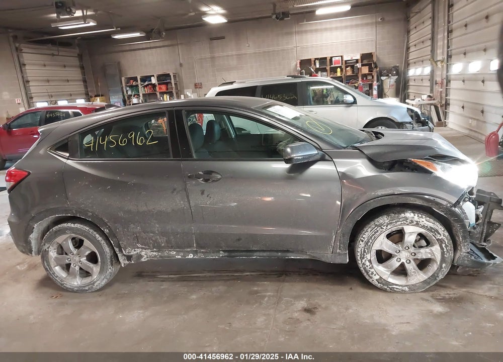 2019 HONDA HR-V LX VIN: 3CZRU6H32KG722866