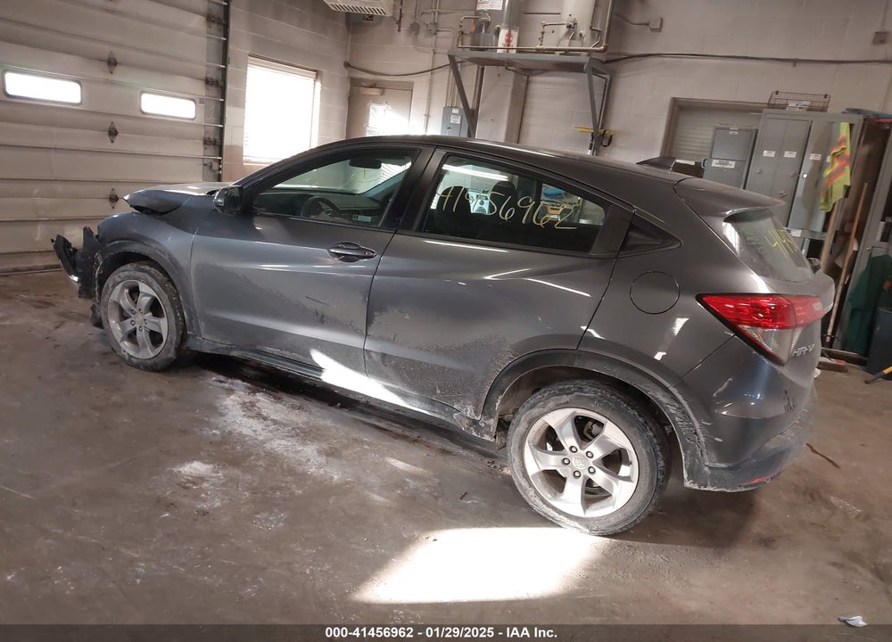 2019 HONDA HR-V LX VIN: 3CZRU6H32KG722866