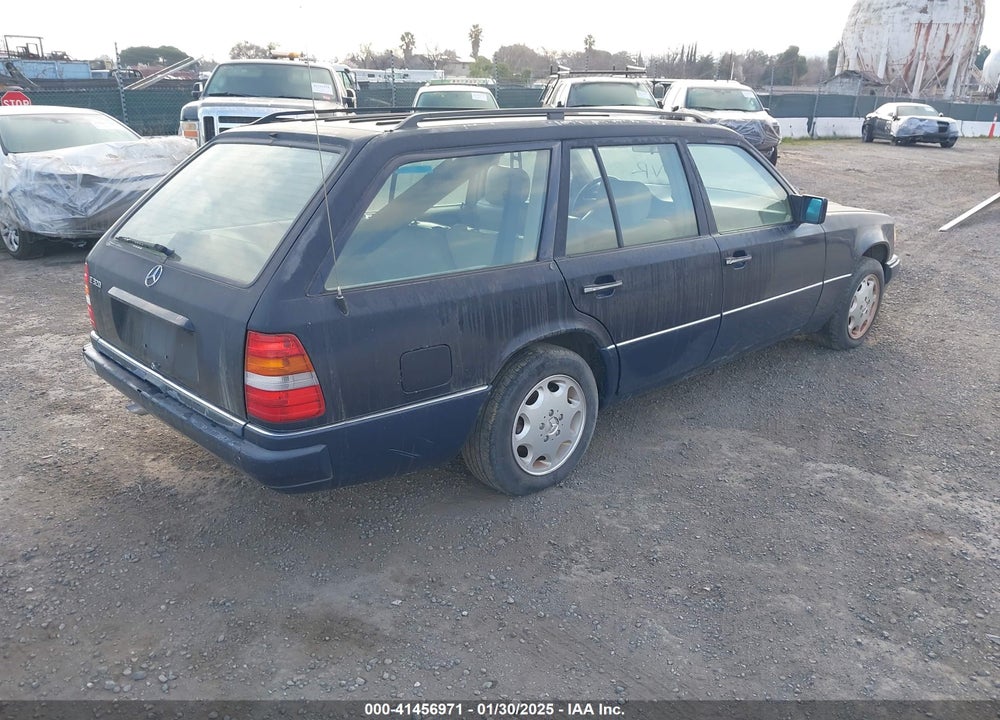 1994 MERCEDES-BENZ E VIN: WDBEA92E3RF286502