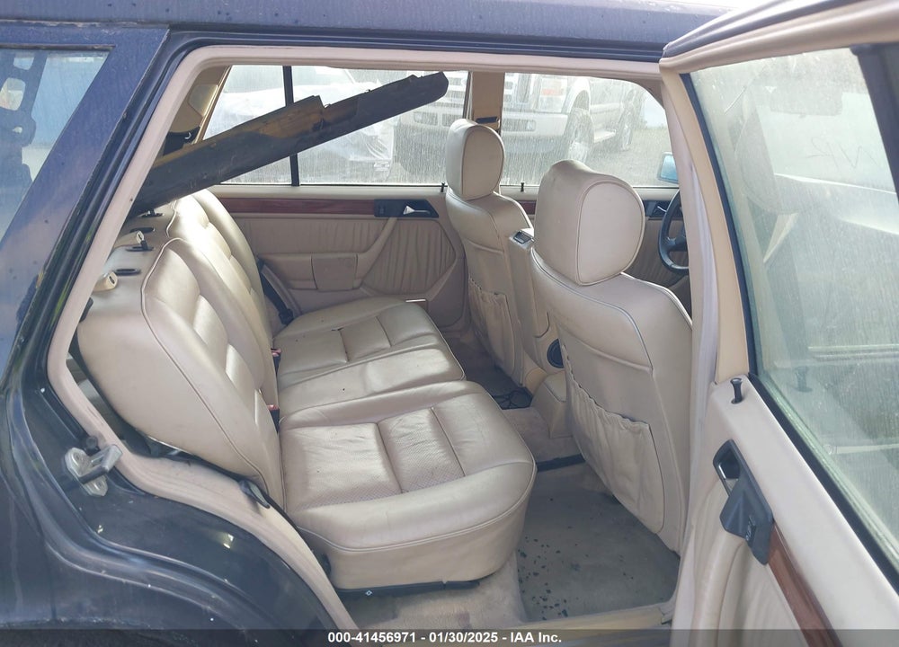 1994 MERCEDES-BENZ E VIN: WDBEA92E3RF286502