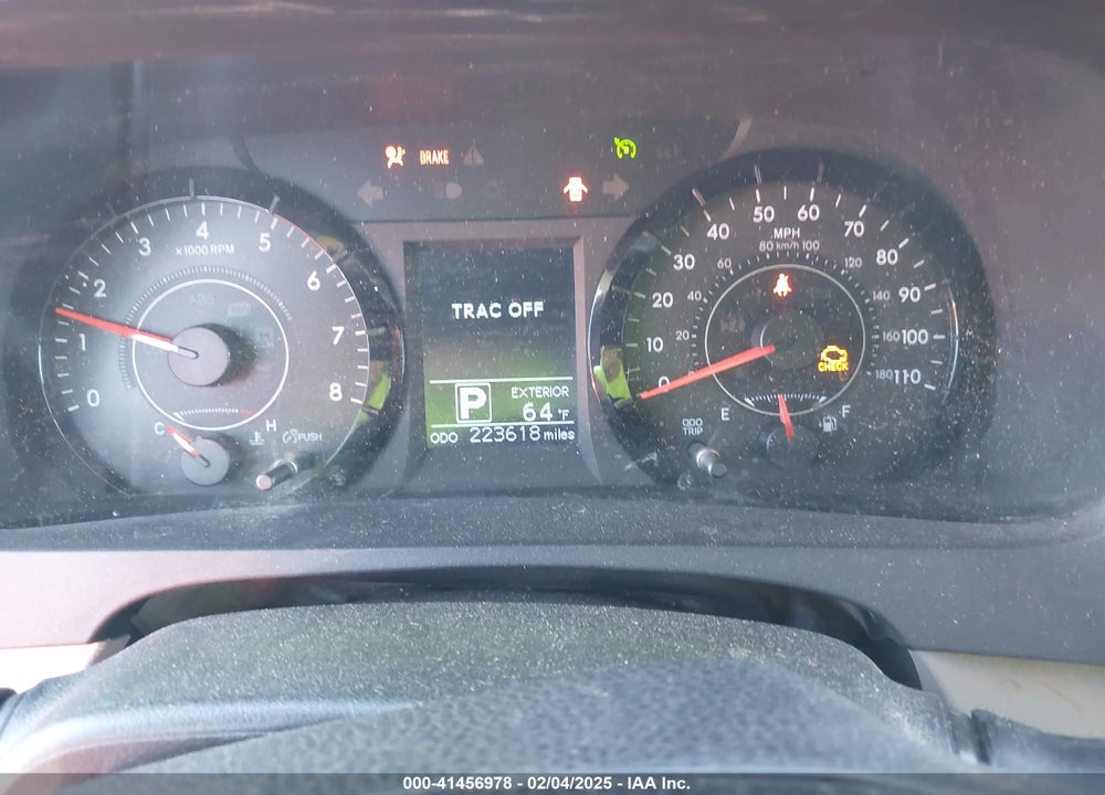 2015 TOYOTA SIENNA LE 8 PASSENGER VIN: 5TDKK3DC7FS609780