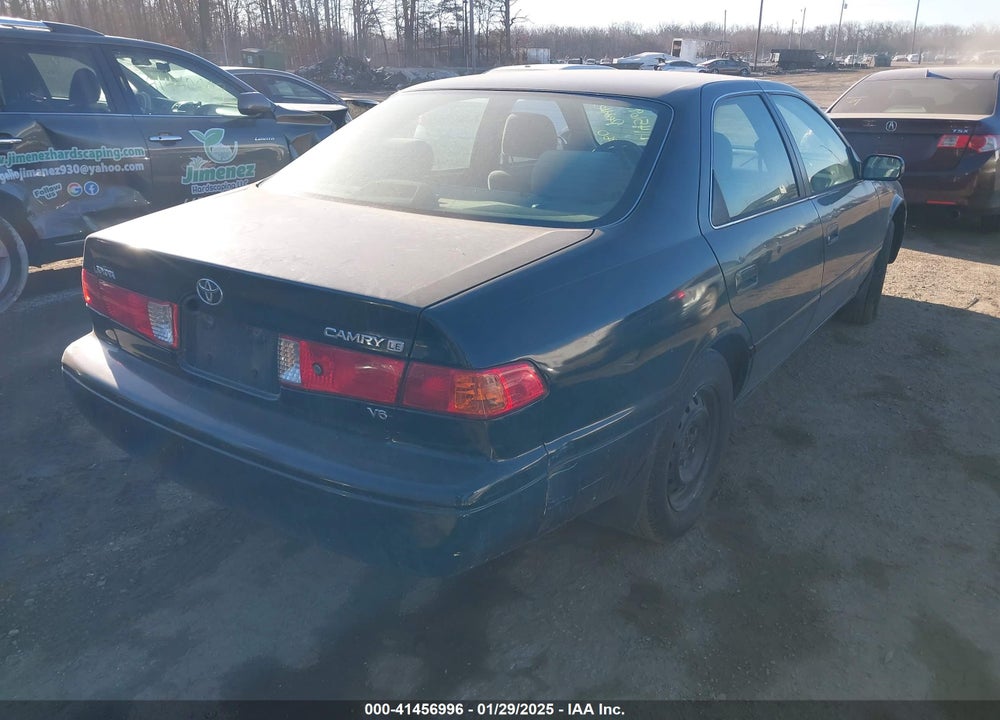 2001 TOYOTA CAMRY LE V6 VIN: 4T1BF22K11U117660
