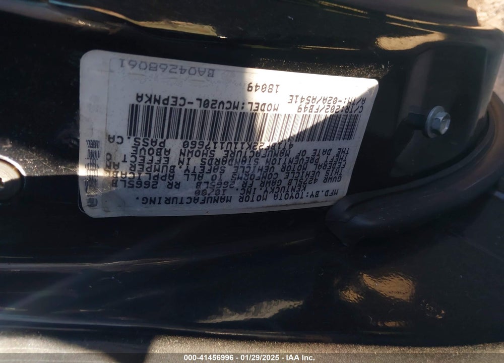 2001 TOYOTA CAMRY LE V6 VIN: 4T1BF22K11U117660