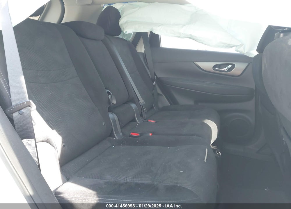 2014 NISSAN ROGUE SV VIN: 5N1AT2MT4EC767556