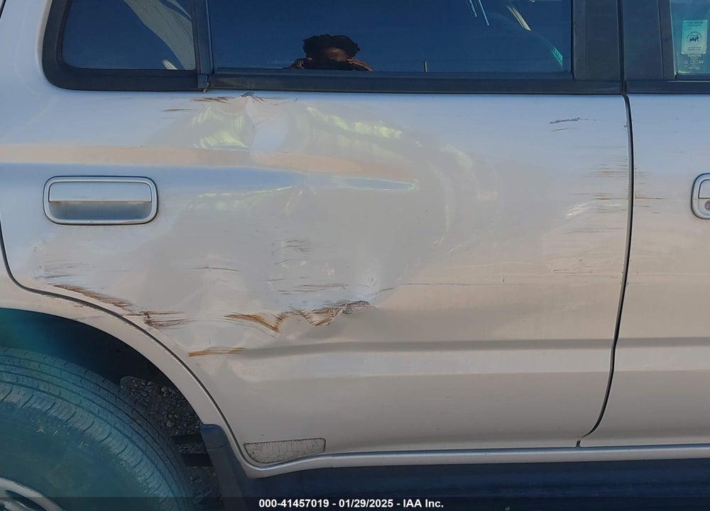 2000 TOYOTA 4RUNNER SR5 V6 VIN: JT3GN86R1Y0167388
