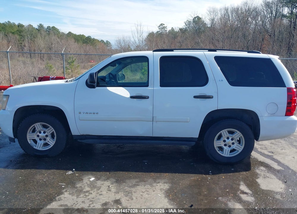 2007 CHEVROLET TAHOE LS VIN: 1GNFC13C57R315418
