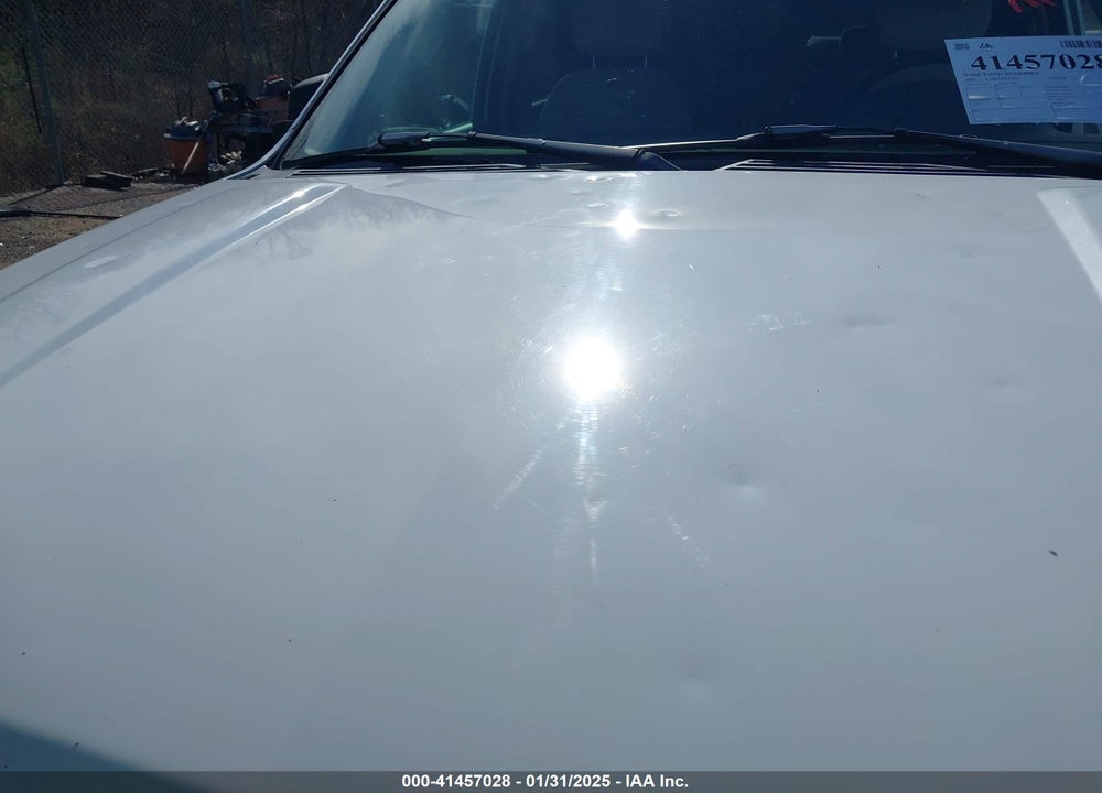 2007 CHEVROLET TAHOE LS VIN: 1GNFC13C57R315418