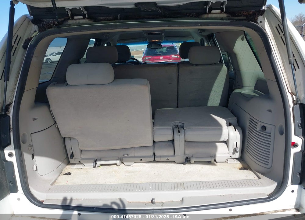 2007 CHEVROLET TAHOE LS VIN: 1GNFC13C57R315418