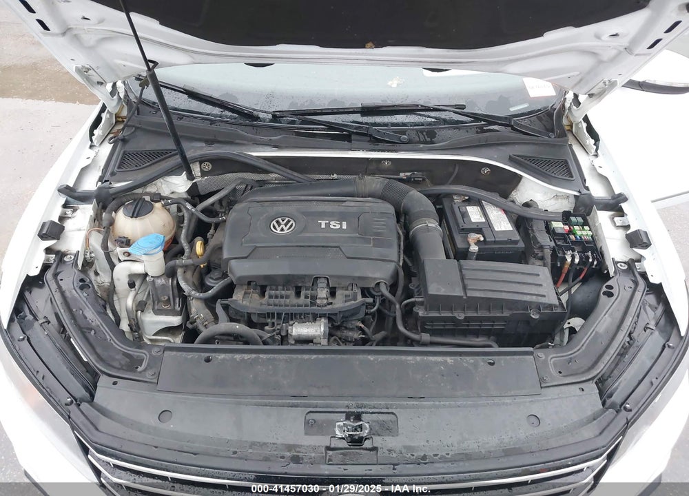 2016 VOLKSWAGEN PASSAT VIN: 1VWAS7A37GC011776