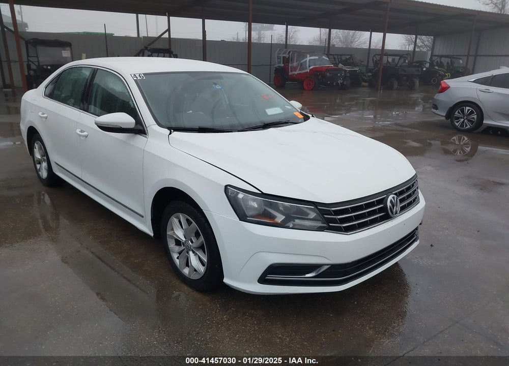 2016 VOLKSWAGEN PASSAT VIN: 1VWAS7A37GC011776