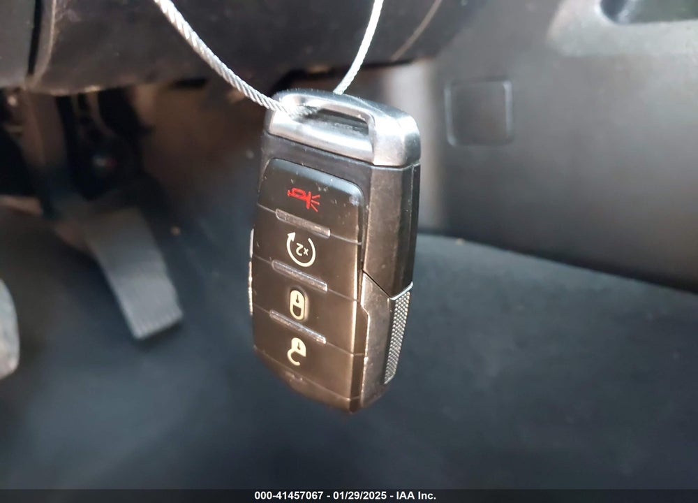 2020 RAM 1500 VIN: 1C6SRFFT2LN327341