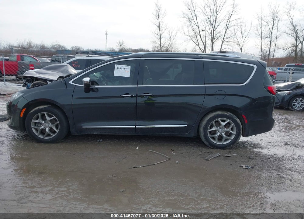 2019 CHRYSLER PACIFICA LIMITED VIN: 2C4RC1GG3KR554620