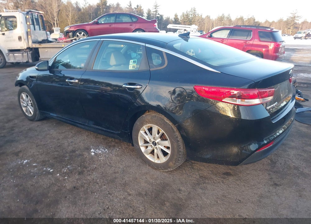 2016 KIA OPTIMA VIN: 5XXGT4L3XGG077552