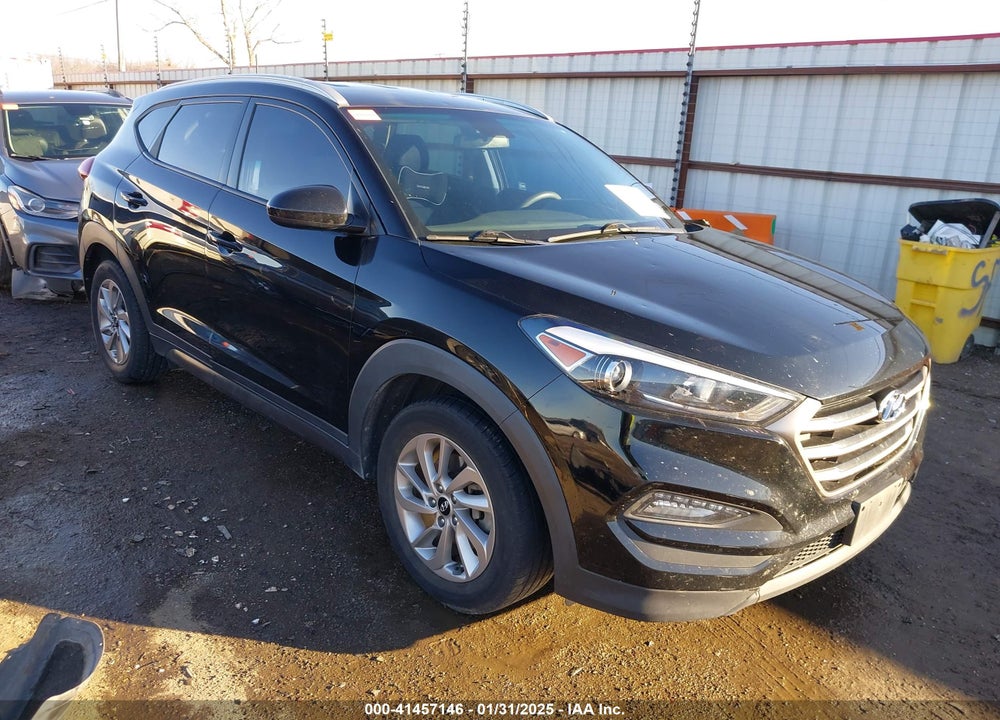 2016 HYUNDAI TUCSON SE VIN: KM8J3CA45GU102312
