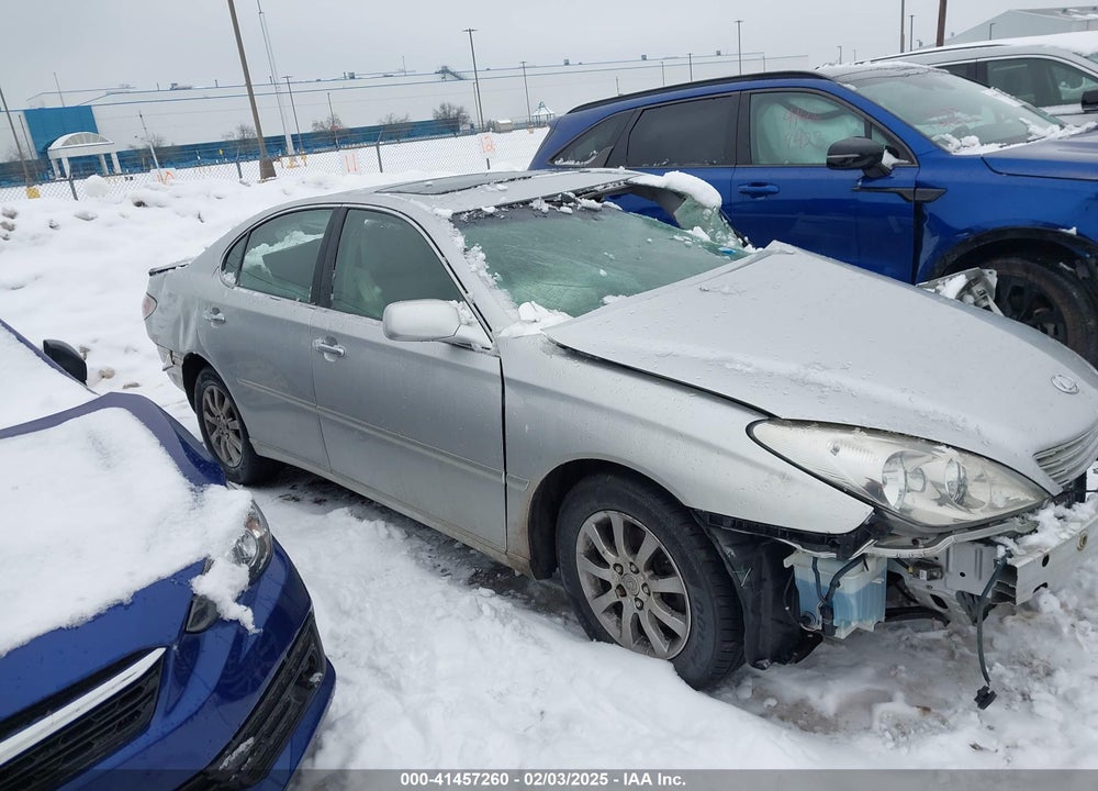 2002 LEXUS ES 300 VIN: JTHBF30G425030502
