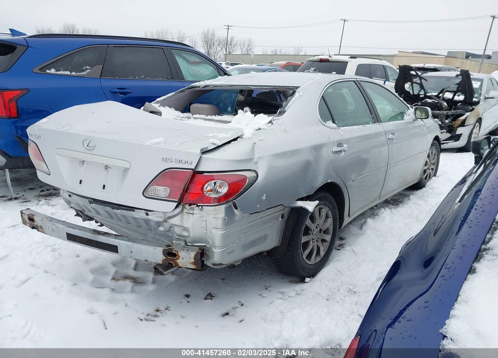 2002 LEXUS ES 300 VIN: JTHBF30G425030502