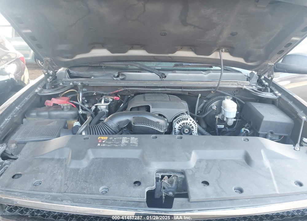 2011 CHEVROLET SILVERADO 1500 LS VIN: 1GCRCREA6BZ441649