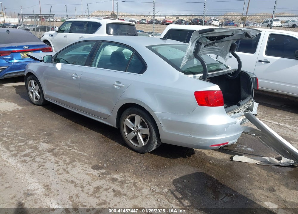 2013 VOLKSWAGEN JETTA VIN: 3VW3L7AJ6DM365626