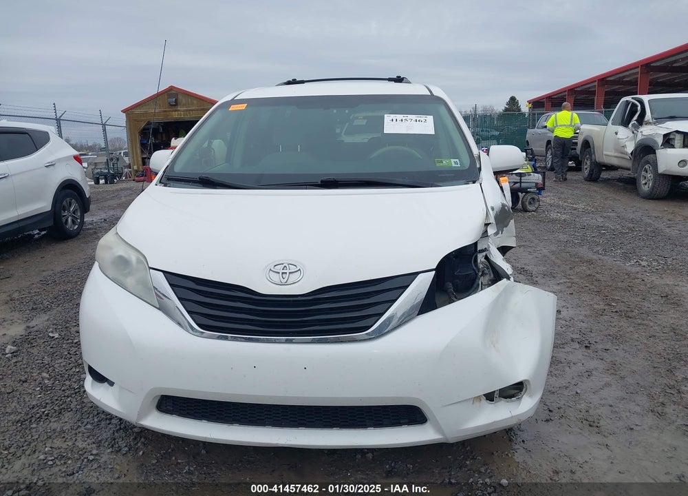 2011 TOYOTA SIENNA LE V6 VIN: 5TDKK3DC9BS106813