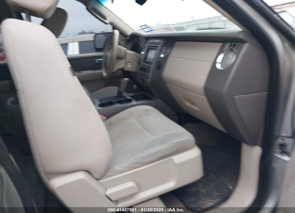 2008 FORD EXPEDITION EL XLT VIN: 1FMFK15578LA54089