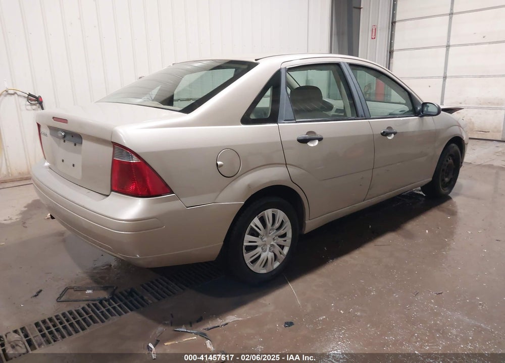 2007 FORD FOCUS S/SE/SES VIN: 1FAFP34N67W226828