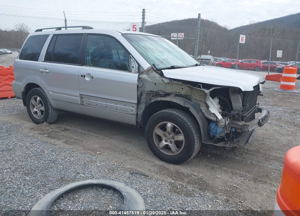 2006 HONDA PILOT EX-L VIN: 2HKYF18526H563067