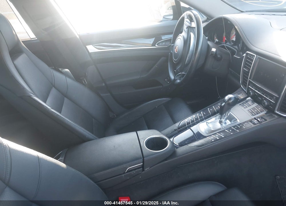 2013 PORSCHE PANAMERA VIN: WP0AB2A71DL060721