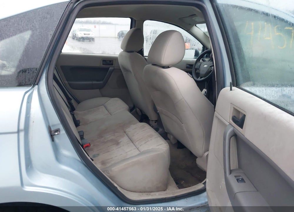 2009 FORD FOCUS SE VIN: 1FAHP35N89W258190