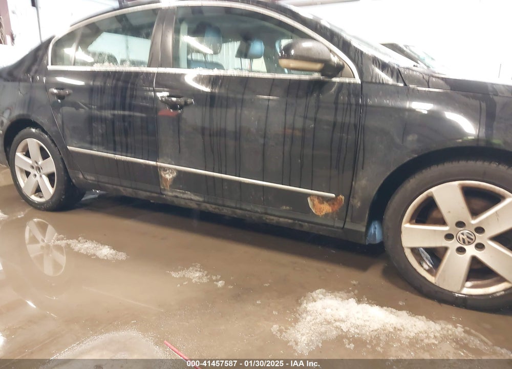 2009 VOLKSWAGEN PASSAT VIN: WVWJK73C69E009332