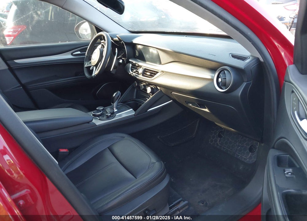 2019 ALFA ROMEO STELVIO SPORT RWD VIN: ZASPAJAN8K7C40006