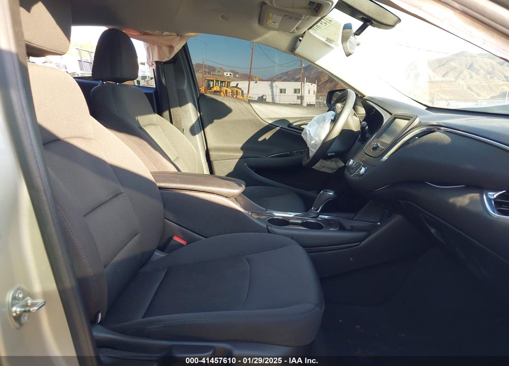 2016 CHEVROLET MALIBU 1LT VIN: 1G1ZE5ST8GF264404