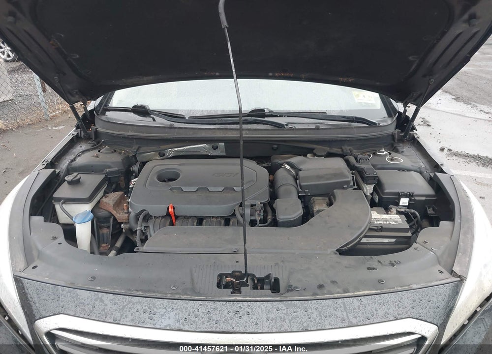 2015 HYUNDAI SONATA VIN: 5NPE24AF6FH218398