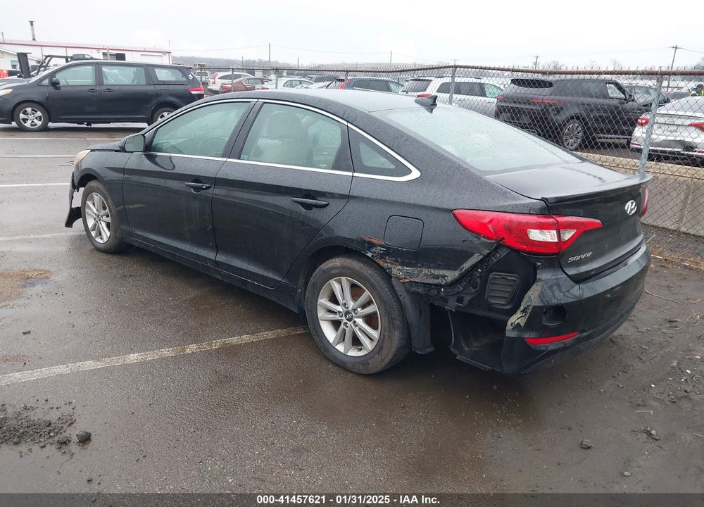 2015 HYUNDAI SONATA VIN: 5NPE24AF6FH218398