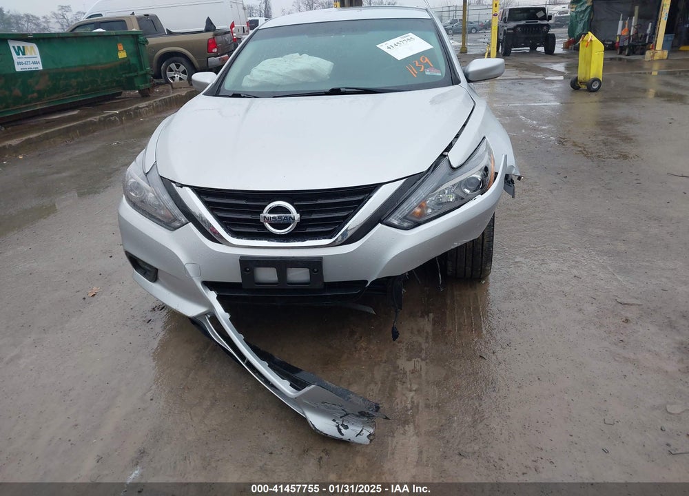 2017 NISSAN ALTIMA VIN: 1N4AL3AP3HC131139