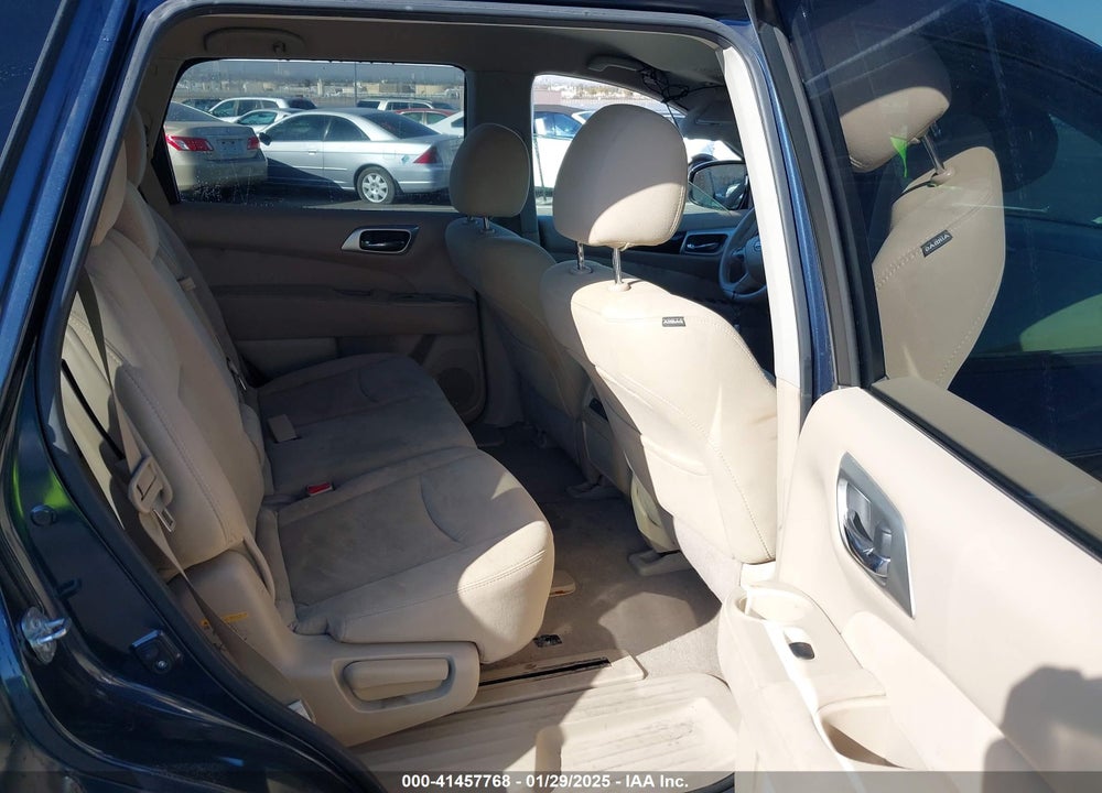 2015 NISSAN PATHFINDER S VIN: 5N1AR2MN6FC642401